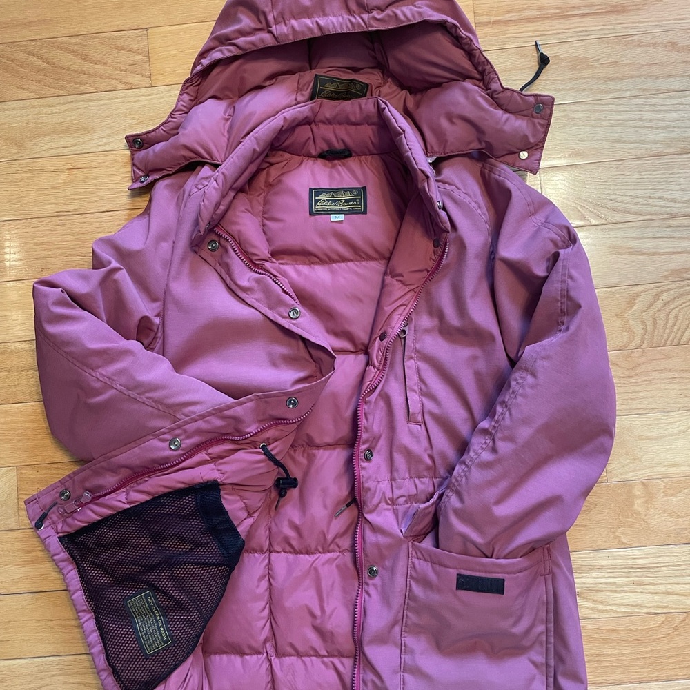 Eddie Bauer Expedition Hooded Puffer Jacket, dusty rose size Medium